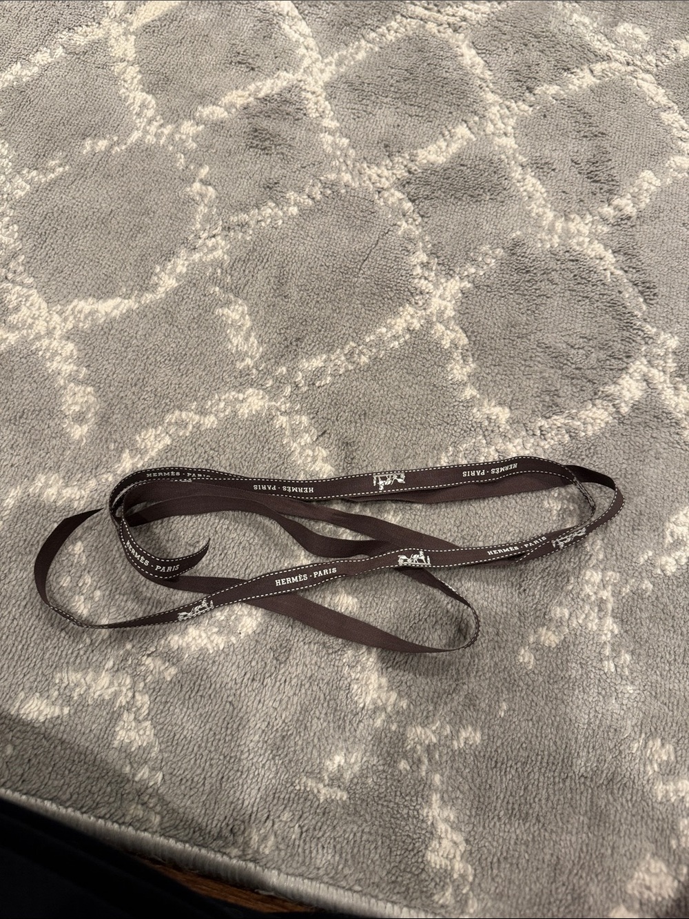 Authentic Hermes ribbon